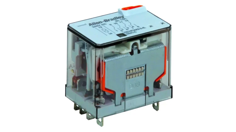 ALLEN BRADLEY 700-HF33A1 700-HF GENERAL PURPOSE MINIATURE SQUARE BASE RELAY, 10 AMP CONTACT, 3PDT, 120V 50/60HZ