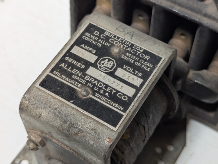 ALLEN BRADLEY 202-BOG91 RELAY 22.5-25AMP/250V COIL 115-125VDC ALLEN BRADLEY 202-BOG91 RELAY 22.5-25AMP/250V COIL 115-125VDC