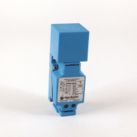 ALLEN BRADLEY 871L-XPB15S40 SWITCH, PROXIMITY 30V DC MAX 0.400 AMP MAX