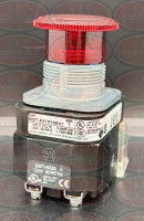 ALLEN BRADLEY 800T-FXTP16RA1 30.5MM TYPE 4/13 2 POS. PB-ILLUM., PUSH-PULL/TWIST, RED, MUSHRM HD, INCAND., 120V AC 50/60 HZ, 1 NCLB-1 NO