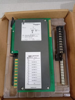 ALLEN BRADLEY 1771-OM 220/240V AC OUTPUT MODULE, 8 DRIVER, SOURCE OUTPUT