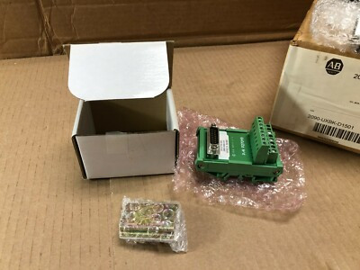 ALLEN BRADLEY 2090-UXBK-D1503 BREAKOUT BOARD KIT, MOTOR FDBK, CN2, ULTRA X000, 3M ALLEN BRADLEY 2090-UXBK-D1503 BREAKOUT BOARD KIT, MOTOR FDBK, CN2, ULTRA X000, 3M