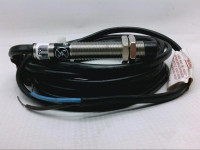 ALLEN BRADLEY 52LCU12-GANX 12MM PROX SENSOR DC