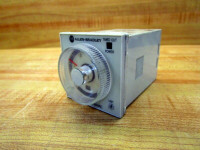 ALLEN BRADLEY 700HRM12TA24 RELAY TIMER .05SECS-100HRS ON-DELAY 24VAC DPDT