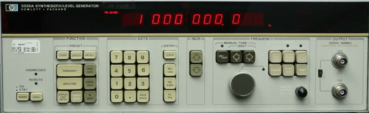 AGILENT 3335A SYNTHESIZER AGILENT 3335A SYNTHESIZER