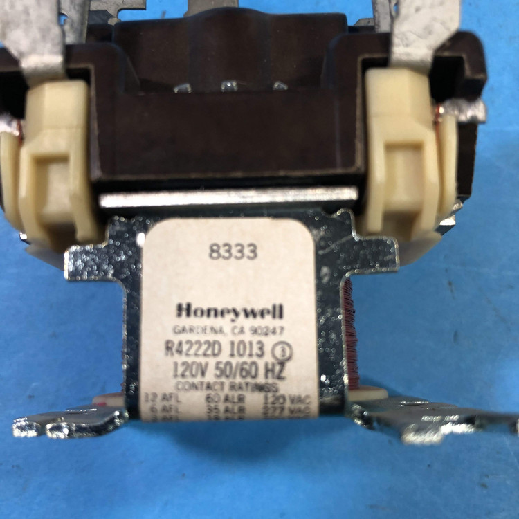 HONEYWELL R4222D-1013  DPDT 120V SWITCHING RELAY 12A.