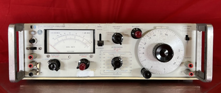 AGILENT 334A DISTORTION HARMONIC ANALYZER 5HZ-600KHZ AGILENT 334A DISTORTION HARMONIC ANALYZER 5HZ-600KHZ
