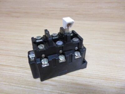 ALLEN BRADLEY 815-COV39 OVERLOAD RELAY FOR BUL-709 3POLE SIZE 2 ALLEN BRADLEY 815-COV39 OVERLOAD RELAY FOR BUL-709 3POLE SIZE 2