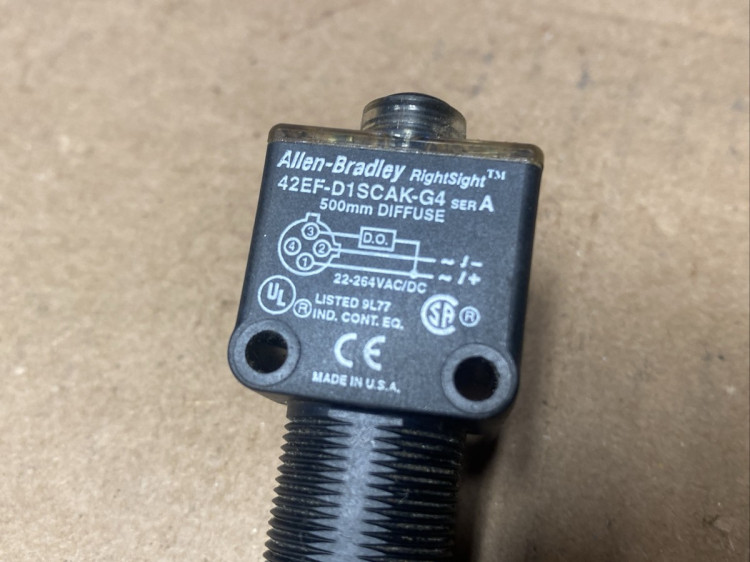 ALLEN BRADLEY 42EF-D1SCAK-G4 PHOTOELECTRIC SENSORS, RIGHTSIGHT, STANDARD ON/OFF, STANDARD DIFFUSE, MOSFET OUTPUT, SENSING RANGE 500 MM, 21.6 - 264 VAC/DC, NPN, DARK OPERATED, QD 4 PIN AC MICRO ALLEN BRADLEY 42EF-D1SCAK-G4 PHOTOELECTRIC SENSORS, RIGHTSIGHT, STANDARD ON/OFF, STANDARD DIFFUSE, MOSFET OUTPUT, SENSING RANGE 500 MM, 21.6 - 264 VAC/DC, NPN, DARK OPERATED, QD 4 PIN AC MICRO