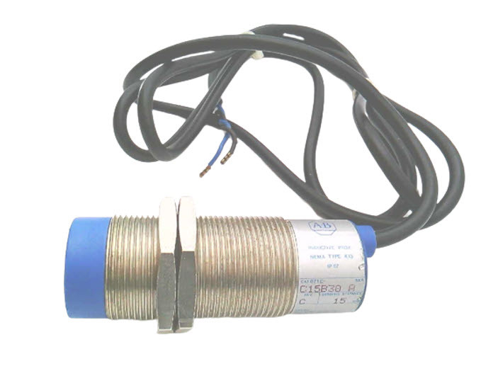 ALLEN BRADLEY 871C-C15B30 PROXIMITY SWITCH 15MM 3AMP 24-250VAC 50/60HZ ALLEN BRADLEY 871C-C15B30 PROXIMITY SWITCH 15MM 3AMP 24-250VAC 50/60HZ