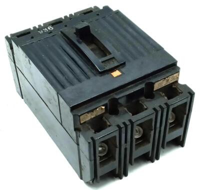 GENERAL ELECTRIC TEF134030 CIRCUIT BREAKER 30AMP 3POLE 480VAC GENERAL ELECTRIC TEF134030 CIRCUIT BREAKER 30AMP 3POLE 480VAC