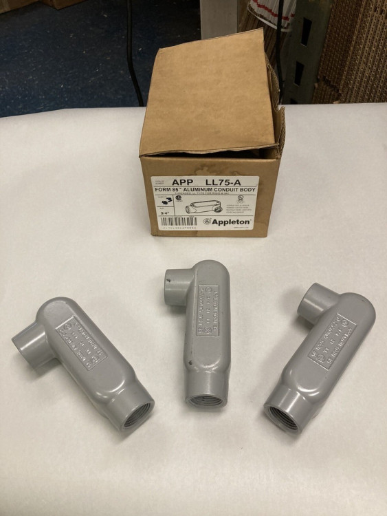 CONDUIT BODY 3/4INCH ALUMINUM FORM 85 CONDUIT BODY 3/4INCH ALUMINUM FORM 85