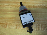 ALLEN BRADLEY 800MR-JH9BLA 800MR 3-POSITION SELECTOR SWITCH UNITS, NON-ILLUMINATED, 3-POSITION SELECTOR SWITCH, BLACK STANDARD KNOB, SPRING RETURNED FROM BOTH, B CAM, 1 N.O. - 1