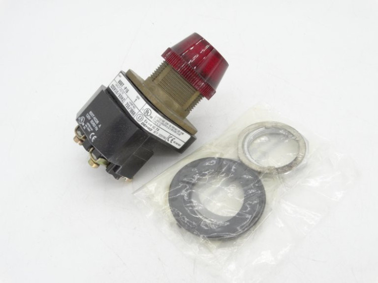 ALLEN BRADLEY 800T-P16R 30.5MM TYPE 4/13 PILOT LIGHT, XFMR, NO TEST OPTION, RED, INCAND., 120V AC 50/60 HZ ALLEN BRADLEY 800T-P16R 30.5MM TYPE 4/13 PILOT LIGHT, XFMR, NO TEST OPTION, RED, INCAND., 120V AC 50/60 HZ