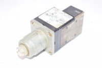 ALLEN BRADLEY 800MR-JX2B SELECTOR SWITCH 3POSITION NO KNOB MAINTAINED