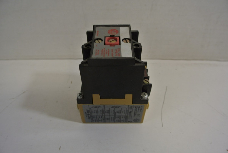 ALLEN BRADLEY 700-PH200A1 700-P NEMA CONTROL RELAY, 2 N.O. CONTACTS, 35 AMP AC CONTACT RATING, 110V 50HZ / 115-120V 60HZ ALLEN BRADLEY 700-PH200A1 700-P NEMA CONTROL RELAY, 2 N.O. CONTACTS, 35 AMP AC CONTACT RATING, 110V 50HZ / 115-120V 60HZ