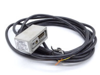 ALLEN BRADLEY 42LCB-5000 PHOTOELECTRIC SENSORS, RETRO REFLECTIVE/STANDARD DIFFUSE, RED LINE, POWER BASE, 120 VAC, 50/60 HZ, 2 VA, CABLE 3 M