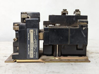 ALLEN BRADLEY 700-BR300A1 RELAY 10AMP 3POLE 600V 120V COIL