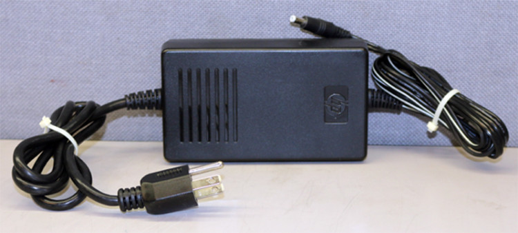 AGILENT 0950-4483 POWER SUPPLY AC ADAPTER AGILENT 0950-4483 POWER SUPPLY AC ADAPTER