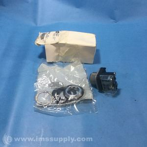 ALLEN BRADLEY 800H-FRXT6D2P 30.5MM TYPE 4/4X/13 2 POS. PB-NON-ILLUM., PUSH-PULL / TWIST TO RELEASE, RED, 1 N.C. SEALED SWITCH