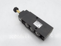 AUTOMATIC VALVE D2003ACWR  PNEUMATIC VALVE SINGLE LEFT BODY NO COIL