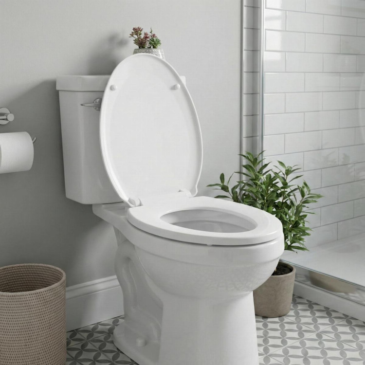 TOILET SEAT WHITE PLASTIC TOILET SEAT WHITE PLASTIC