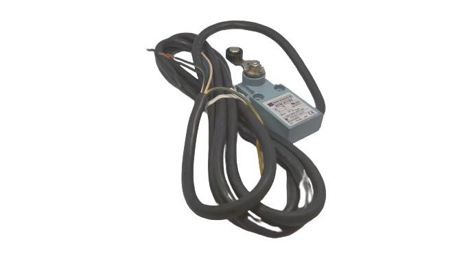 GROUPE SCHNEIDER XCM-A1152  LIMIT SWITCH 240VAC 10AMP XCM +OPTIONS