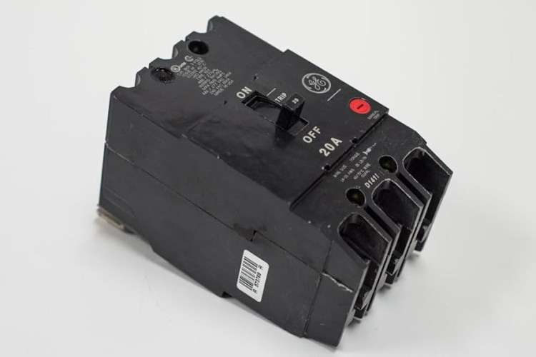 CIRCUIT BREAKER MAGNETIC 15AMP 277VAC 3POLE CIRCUIT BREAKER MAGNETIC 15AMP 277VAC 3POLE