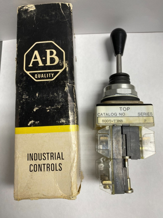 ALLEN BRADLEY 800T-T3M TOGGLE SWITCH OPERATOR 3POS MAINTAINED
