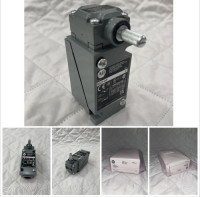 ALLEN BRADLEY 802T-CU LIMIT SWITCH, NEMA TYPE 4 AND 13 OILTIGHT CONSTRUCTION, NON-PLUG-IN, SIDE PUSH ROD, 2-CIRCUIT, WHOLE SWITCH, MANIFOLD MOUNT