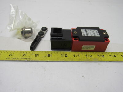 ALLEN BRADLEY 802F-E60M10-N5 KEY INTERLOCK SAFETY SWITCH 10AMP 300VAC