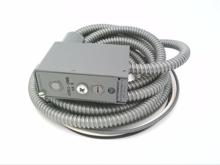 ALLEN BRADLEY 42RE1-1006 PHOTOELECTRIC SENSOR