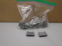 ALLEN BRADLEY 1746-R15 REPLACEMENT RETAINER CLIP FOR MODULES STANDARD PACKAGE QTY = 4;LIST PRICE IS PRICE PER CLIP