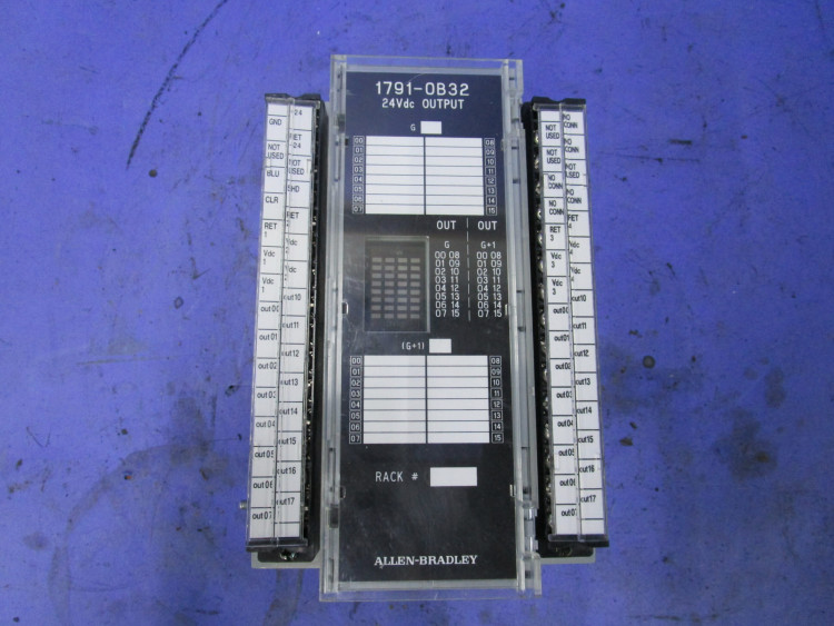 ALLEN BRADLEY 1791-OB32 OUTPUT MODULE 24VDC 32POINT FLEX I/O