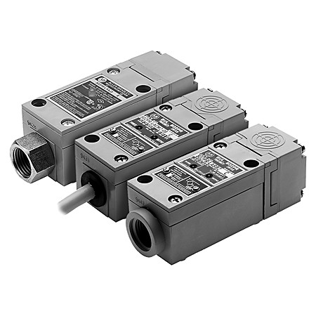 ALLEN BRADLEY 802-PR-XBAH1 PROXIMITY SENSOR, 2-WIRE AC/DC, 15MM SENSING DISTANCE, TOP SENSING, SHIELDED, N.O. OUTPUT, CONDUIT:.5 INCH NPT THREADS ALLEN BRADLEY 802-PR-XBAH1 PROXIMITY SENSOR, 2-WIRE AC/DC, 15MM SENSING DISTANCE, TOP SENSING, SHIELDED, N.O. OUTPUT, CONDUIT:.5 INCH NPT THREADS