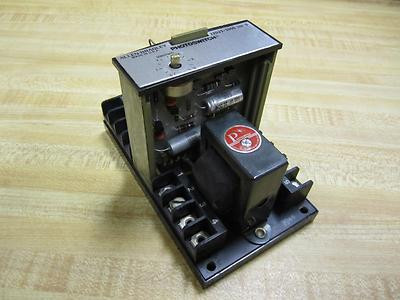 ALLEN BRADLEY 22DJ3-3000 PHOTOELECTRIC CARD FOR 4000 SERIES PLUG-IN MODULE ALLEN BRADLEY 22DJ3-3000 PHOTOELECTRIC CARD FOR 4000 SERIES PLUG-IN MODULE