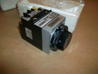 AGASTAT 7022PEM SEQUENCE TIMER 20-200 SECOND 125VDC