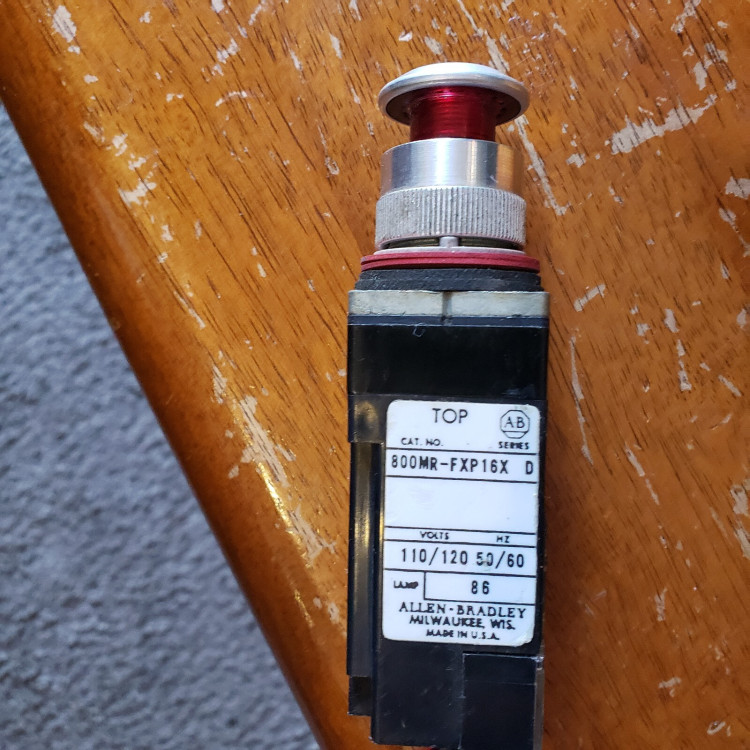 ALLEN BRADLEY 800MR-FXP16X 800MR 2-POSITION PUSH-PULL/TWIST RELEASE UNITS, ILLUMINATED, MAINTAINED (PUSH-PULL), TRANSFORMER, INCANDESCENT LAMP, 120 V 50/60HZ, NO CAP, NO CONTACT