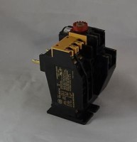 ALLEN BRADLEY 193-BSC-18 OVERLOAD RELAY 1.8AMP
