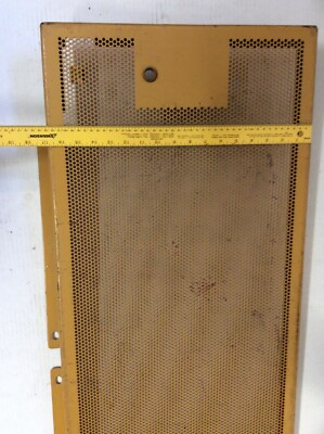 DOOR DOOR