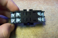 ALLEN BRADLEY 700-HN116 700-HN116, MINI 8-BLADE BASE SOCKET, SCREW TERMINALS, OPEN TERMINAL CONSTRUCTION