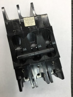 AIRPAX HH83XB328-B CIRCUIT BREAKER 50/60HZ 89TRIP 3POLE 240VAC