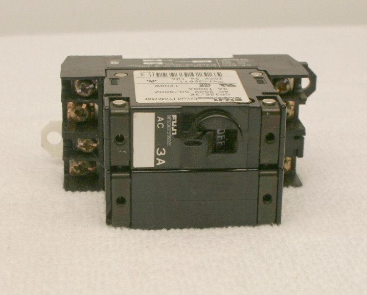 CIRCUIT PROTECTOR 3AMP 2POLE 250V 50/60HZ CIRCUIT PROTECTOR 3AMP 2POLE 250V 50/60HZ