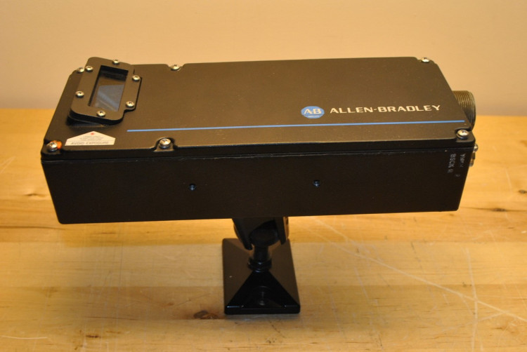 ALLEN BRADLEY 2755-L5RBA SCANNER MED SPEED HANDLING