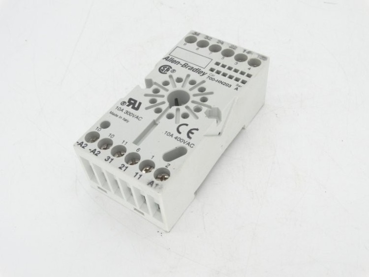 ALLEN BRADLEY 700-HN203 RELAY SOCKET TYPE HN 10AMP 300/400VAC 11PIN ALLEN BRADLEY 700-HN203 RELAY SOCKET TYPE HN 10AMP 300/400VAC 11PIN