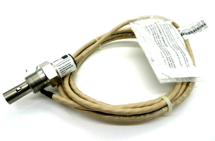 FISHER CONTROLS CONDUCTIVITY SENSOR 212DEG F 200PSIG MODEL 414 FISHER CONTROLS CONDUCTIVITY SENSOR 212DEG F 200PSIG MODEL 414