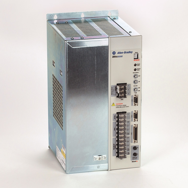 ALLEN BRADLEY 2098-DSD-HV220-SE HIGH VOLTAGE DRIVE, 47A/94A, ULTRA3000 W/SERCOS