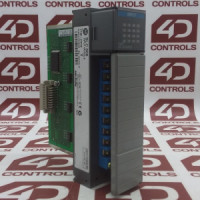 ALLEN BRADLEY 1760-IB12XOW4IOF GFX I/O MODULE, 12 DIGITAL INPUTS, 4 RELAY OUTPUTS, 24V DC