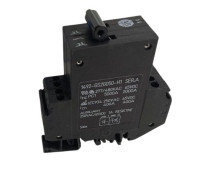 AIRPAX R112150AB06CVV CIRCUIT BREAKER, HYD-MAG, 1P, 125V, 15A; INPUT VOLTAGE VAC:125V; NO. OF POLES:1; CURRENT RATING:15A; INTERRUPTING CAPACITY:0.5KA; DIELECTRIC STRENGTH: