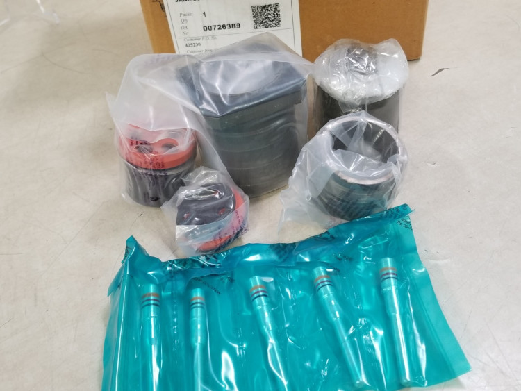 AMPHENOL MS90558C32414P CONNECTOR AMPHENOL MS90558C32414P CONNECTOR